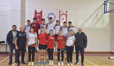 U15 Badminton Milli Takımı belirlendi. Kafile, 25 Ocak’ta Vasfiye Şahali başkanlığında adadan ayrılacak