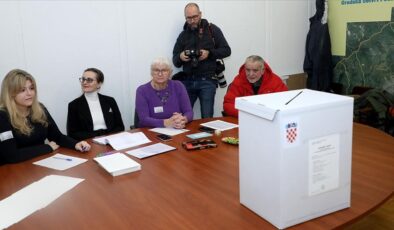 Hırvatistan’da halk cumhurbaşkanı seçiminin ikinci turu için sandık başında