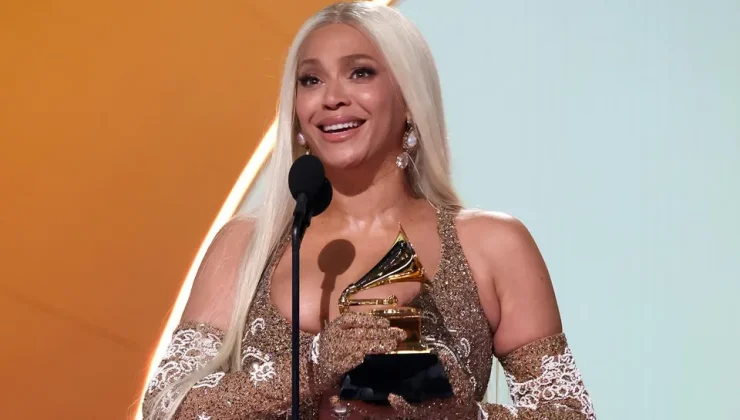 67. Grammy Ödülleri sahiplerini buldu: Yılın Albümü ödülünü Beyonce kazandı