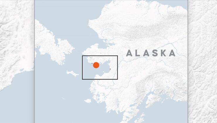 Alaska’da dün kaybolan uçağın enkazı ile 10 kişinin cansız bedenlerine ulaşıldı