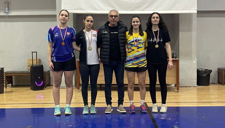 Badmintonda 19 Yaş Altı Turnuvası yapıldı