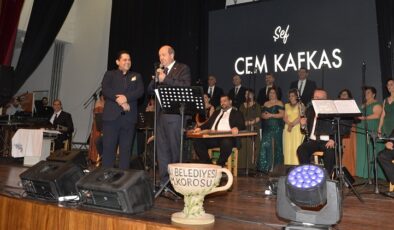 Cumhurbaşkanı Tatar, Vadili Kültür Derneği Türk Sanat Müziği Korosu’nun konserini izledi