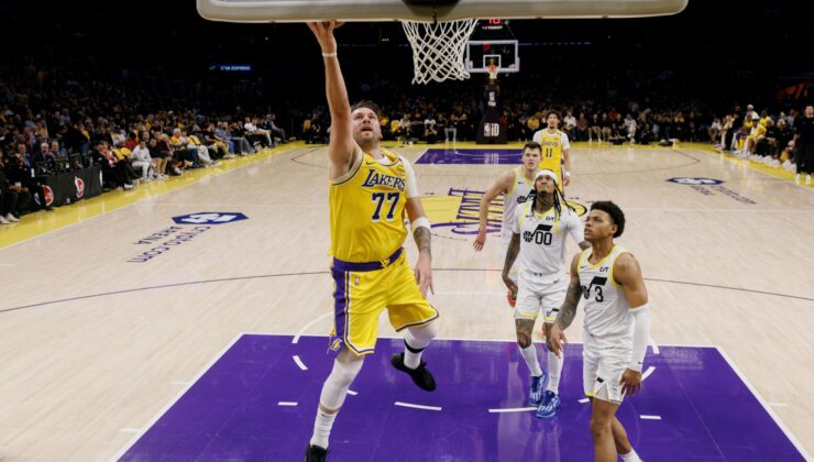 Luka Doncic galibiyetle başladı