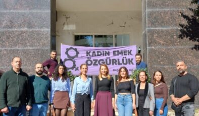 Girne’de 8 Mart eyleminde kadınlar taleplerini dile getirdi