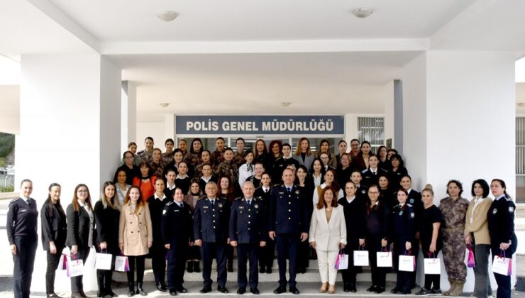 Polis Genel Müdürü Kuni, PGM-Bölüm Müdürlükleri’nde çalışan kadın polis mensupları ile bir araya geldi