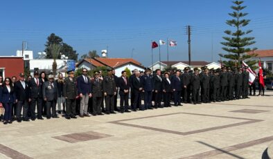 Çanakkale Zaferi ve Şehitleri Anma Günü nedeniyle törenler düzenlendi