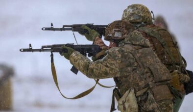 BM komisyonuna göre Rus ve Ukraynalı askerler karşılıklı savaş suçu işledi