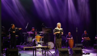 Ülkemiz sanatçılarından Ayşegül Zaim’den Mersin’de dev konser