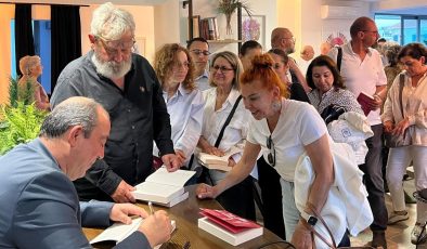 Başaran Düzgün’ün ikinci romanı Pembe Boyalı Oda’nın tanıtımı yapıldı