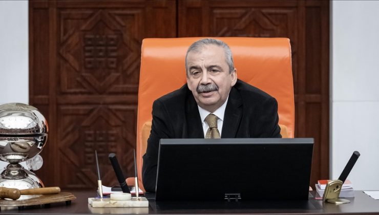 Hastaneden Sırrı Süreyya Önder’in durumuna ilişkin açıklama: “Hayati tehlikesi artarak devam ediyor”