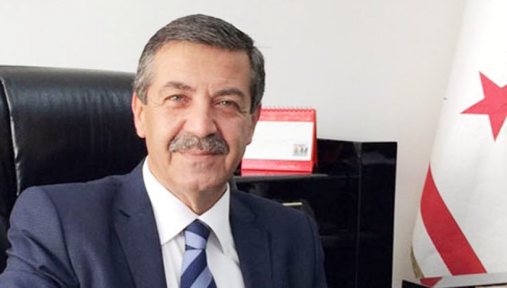 Dışişleri Bakanı Ertuğruloğlu: “Geleceğimizin teminatı çocuklarımıza yürek dolusu sevgilerimi sunarım”