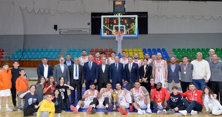 Cumhurbaşkanı Tatar:Uluslararası spor ambargosuna rağmen ülkede sporun gelişmesi için yatırımlar sürüyor