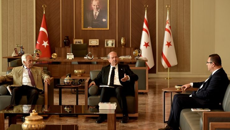 “Silahtar’dan Metehan’a KKTC Cumhurbaşkanlığı Yeni Yerleşkesi” kitabının tanıtımı yapıldı
