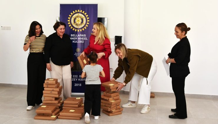 Sibel Tatar, Tangül Ünal Çağıner Vakfı Sevgi Evleri’ni ziyaret etti