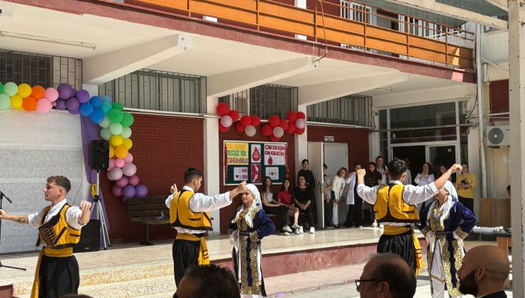 Güzelyurt Kurtluş Lisesi’nde, kan bağış etkinliği ile bilim ve bahar şenliği yapıldı
