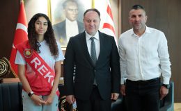 Öztürkler: Gençlerimiz haksız  izolasyonlara rağmen başarılarıyla örnek oluyor