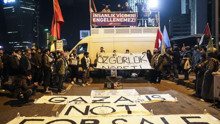 Gazze’ye yardım için yola çıkan gemiye saldırı İstanbul’da protesto edildi