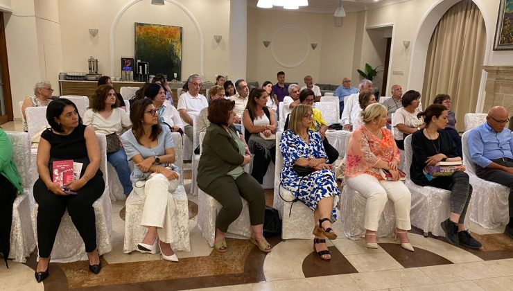 Başaran Düzgün’ün Pembe Boyalı Oda romanının tanıtımı Girne’de yapıldı