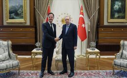 Erdoğan, Rutte ile bir araya geldi