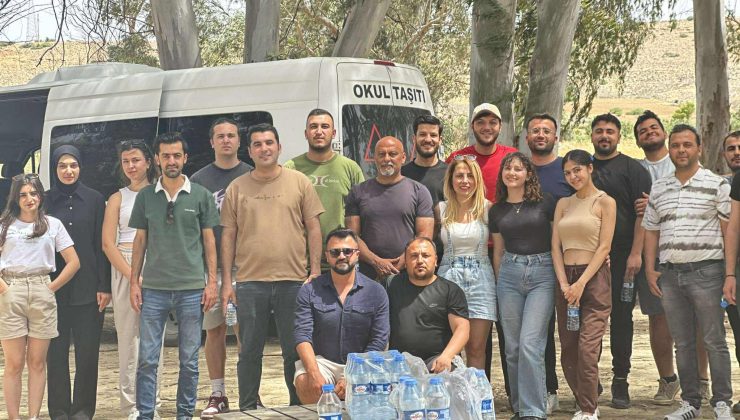 Serhatköy’de çevre temizliği ve fidan dikimi etkinliği yapıldı
