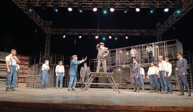 “Esaretin Bedeli” Girne’de sahnelendi