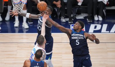 Tımberwolves evinde galip: 143-101