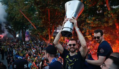 Fenerbahçe Beko’nun Avrupa şampiyonluğu kutlamaları