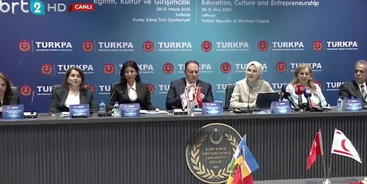 ‘1. Türk Kadın Parlamenterler Zirvesi Cumhuriyet Meclisi’nde gerçekleştiriliyor