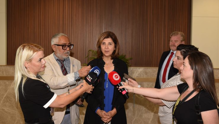 Tatar- Holguin görüşmesi tamamlandı… Holguin, yarın Hristodulidis ve ticaret odalarıyla görüşecek