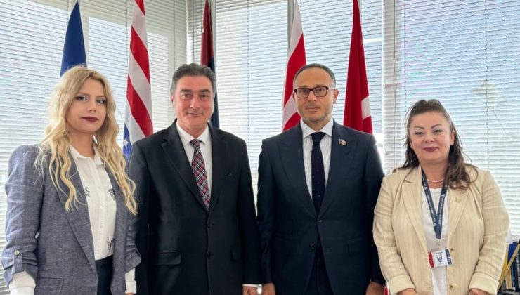 Azerbaycan Milletvekili Hasanov, GAÜ’yü ziyaret etti