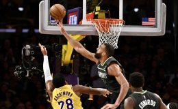 Lakers elendi