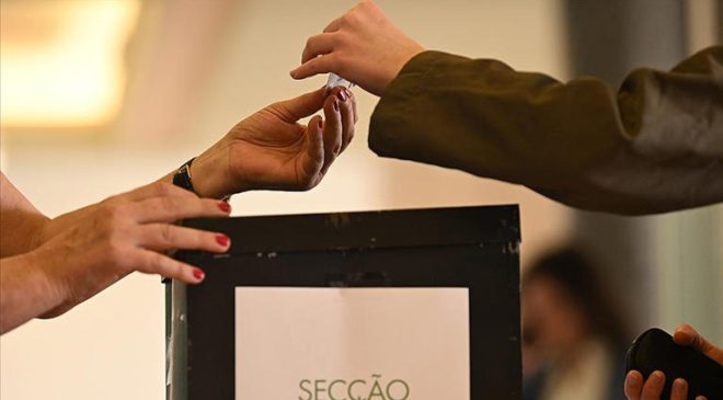 Portekiz’de sağ ittifak seçimleri kazandı, aşırı sağ yükseldi, sol parti çöktü