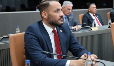 Yeşilırmak’ın dokunulmazlığının kaldırılmasıyla ilgili komitenin raporu ele alındı