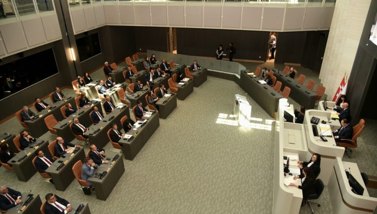 Meclis Genel Kurulu toplandı… Yeni binada ilk toplantı yapılıyor