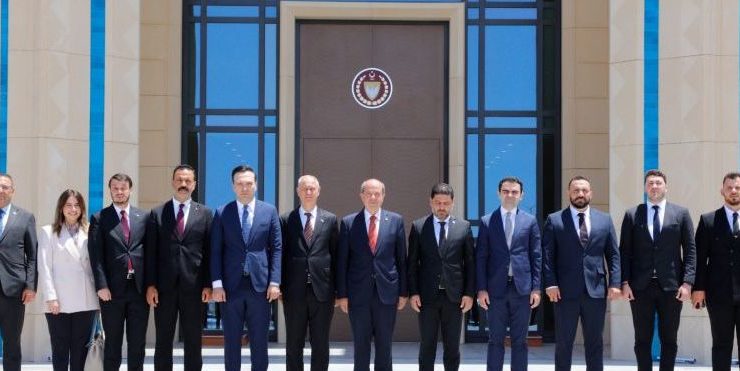 Cumhurbaşkanı Tatar, UBP Gençlik Kolları, AK Parti Gençlik Kolları ile Yeni Azerbaycan Partisi Gençlik Kolları heyetlerini kabul etti