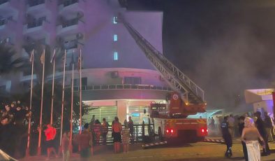Alanya’da otel yangını: 622 turist tahliye edildi