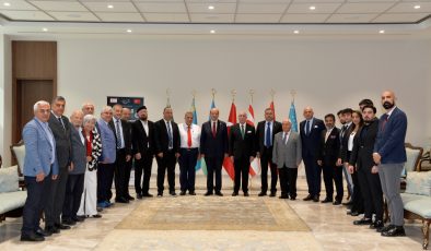 Cumhurbaşkanı Tatar, Türk Dünyası Mühendisler ve Mimarlar Birliği heyetini kabul etti