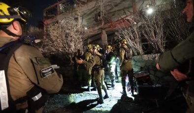 İran’dan İsrail’e sabah saatlerinde düzenlenen saldırılarda 2 kişi öldü, 21 kişi yaralandı