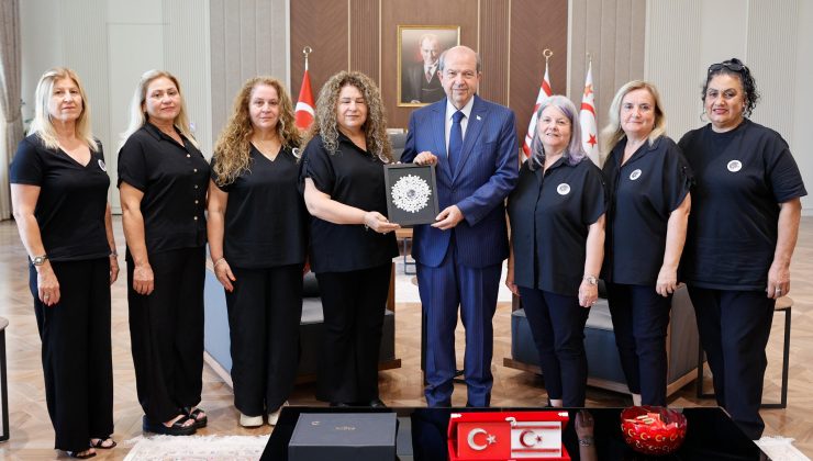Cumhurbaşkanı Tatar, Mormenekşe Çağdaş Kadınlar Derneği heyetini kabul etti