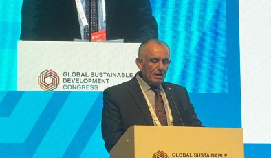 Çavuşoğlu, İstanbul’da “Küresel Sürdürülebilirlik Kalkınma Kongresi”ne katıldı