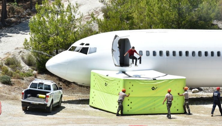 Şehit Teğmen Caner Gönyeli-2025 Arama Kurtarma Davet Tatbikatı’nın kara safhası Girne 101 Evler bölgesinde icra edildi