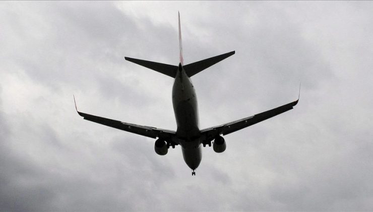 Çin’de yolcu uçağı arıza nedeniyle zorunlu iniş yaptı