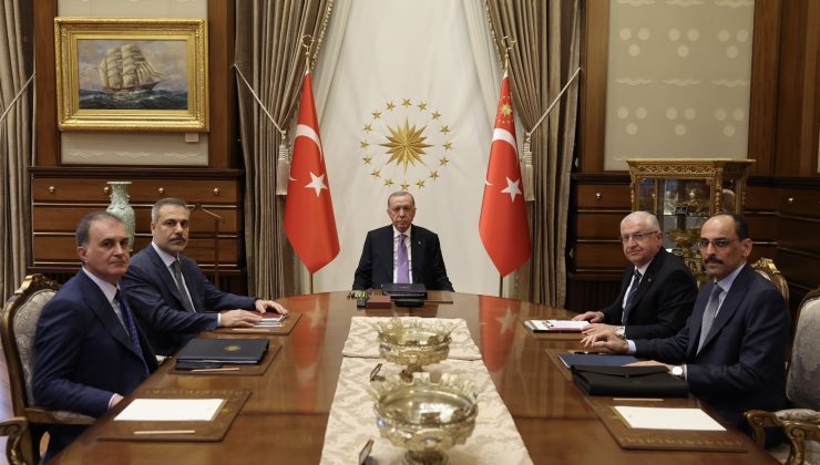 Erdoğan başkanlığında güvenlik zirvesi
