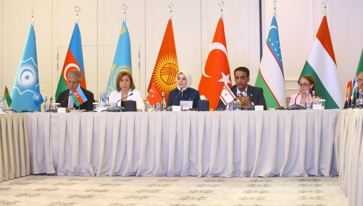 Bakü’de “TDT Ülkelerinde Aileyi Destekleyici Politikalar” etkinliği düzenlendi..Etkinliğe, KKTC’den de yetkililer katıldı