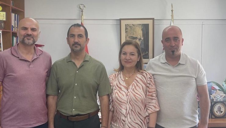 Kültür Dairesi Müdürü Türk Dünyası Edebiyat ve Kitap Festivali’ne katılan öğretim görevlilerini kabul etti