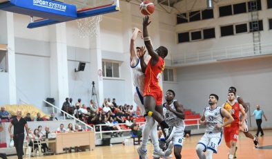 Basketbolda maçlar ertelendi