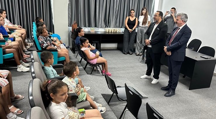 Engelsiz Sinema Salonu ve Aktivite Merkezi’nde animasyon film gösterimi yapıldı