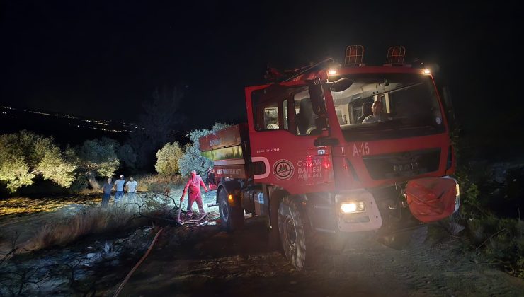 Yangın bölgesinde soğutma çalışmaları devam ediyor