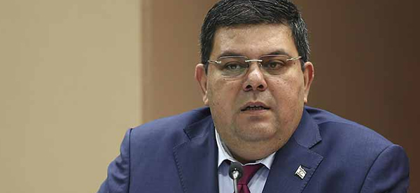 Maliye Bakanı Berova, akaryakıt fiyatlarına ilişkin son gelişmeleri değerlendirerek kamuoyuna açıklama yaptı