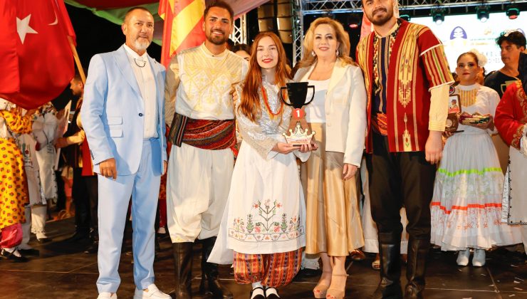 Sibel Tatar İskele Festivali’ne katıldı